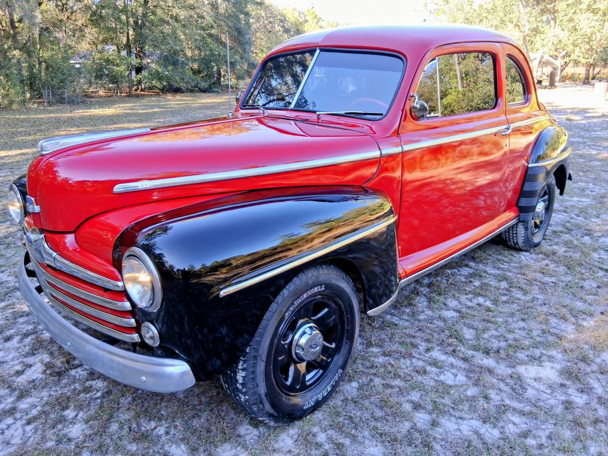 Ford-super-deluxe-coupe-1948-red-1