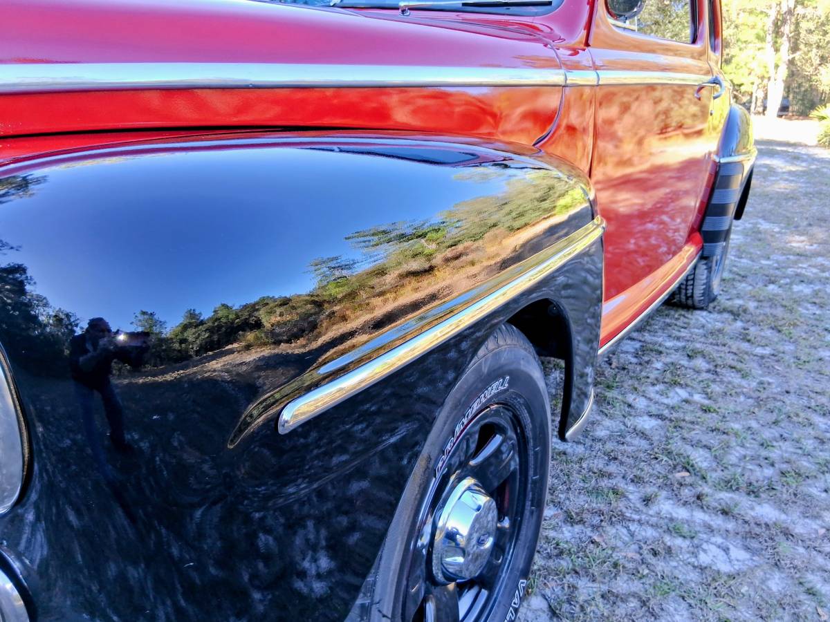 Ford-super-deluxe-coupe-1948-red-7