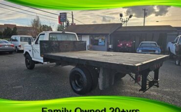 Ford-super-duty-flat-bed-diesel-1989-white-3