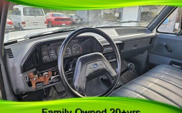 Ford-super-duty-flat-bed-diesel-1989-white-7