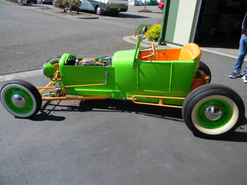 Ford-t-bucket-1927-custom-8