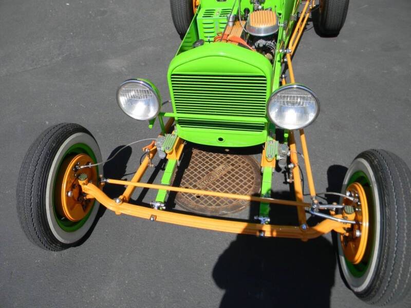 Ford-t-bucket-1927-custom-9