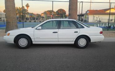 Ford-taurus-1993-4