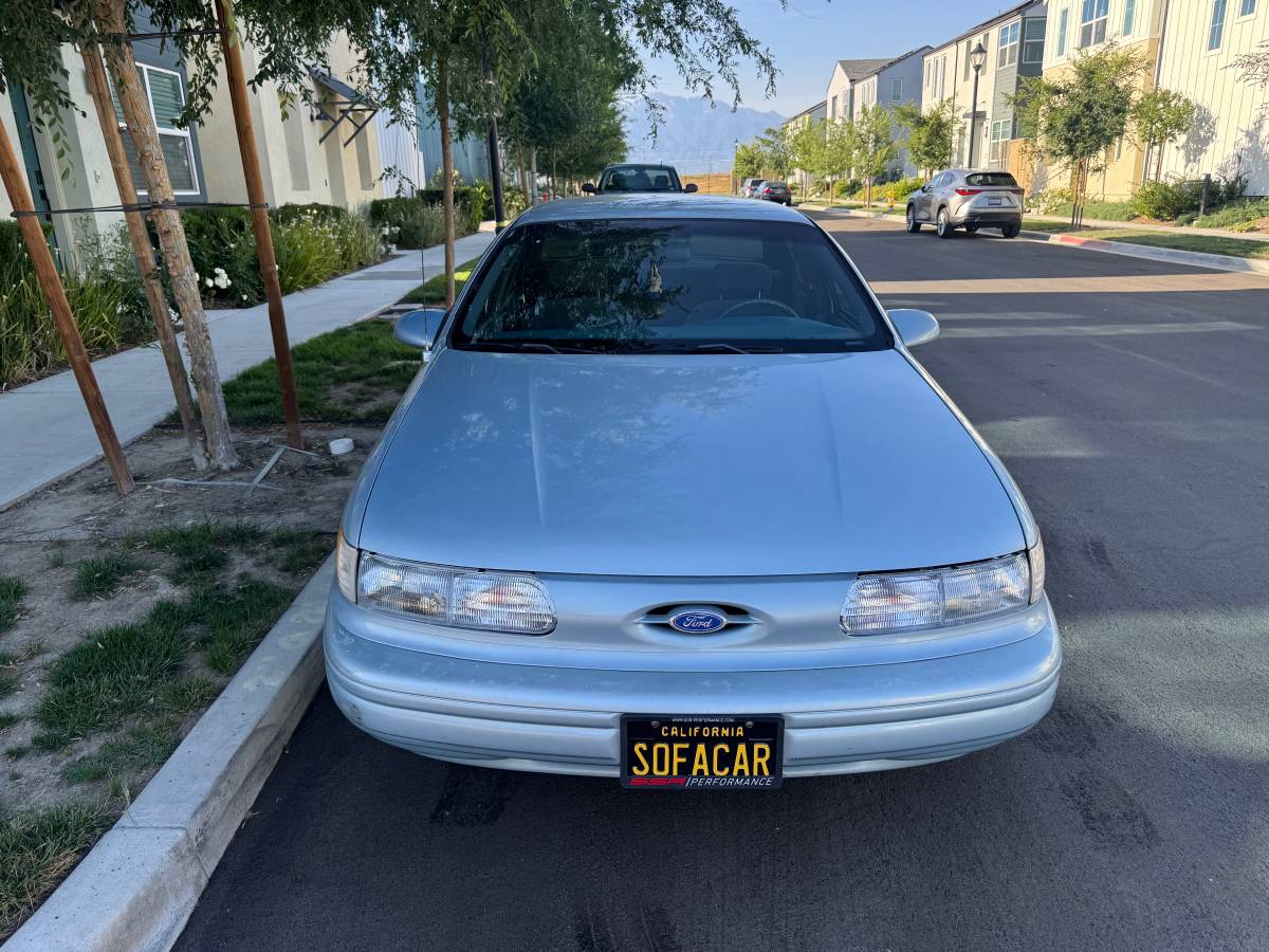 Ford-taurus-1993-blue-3