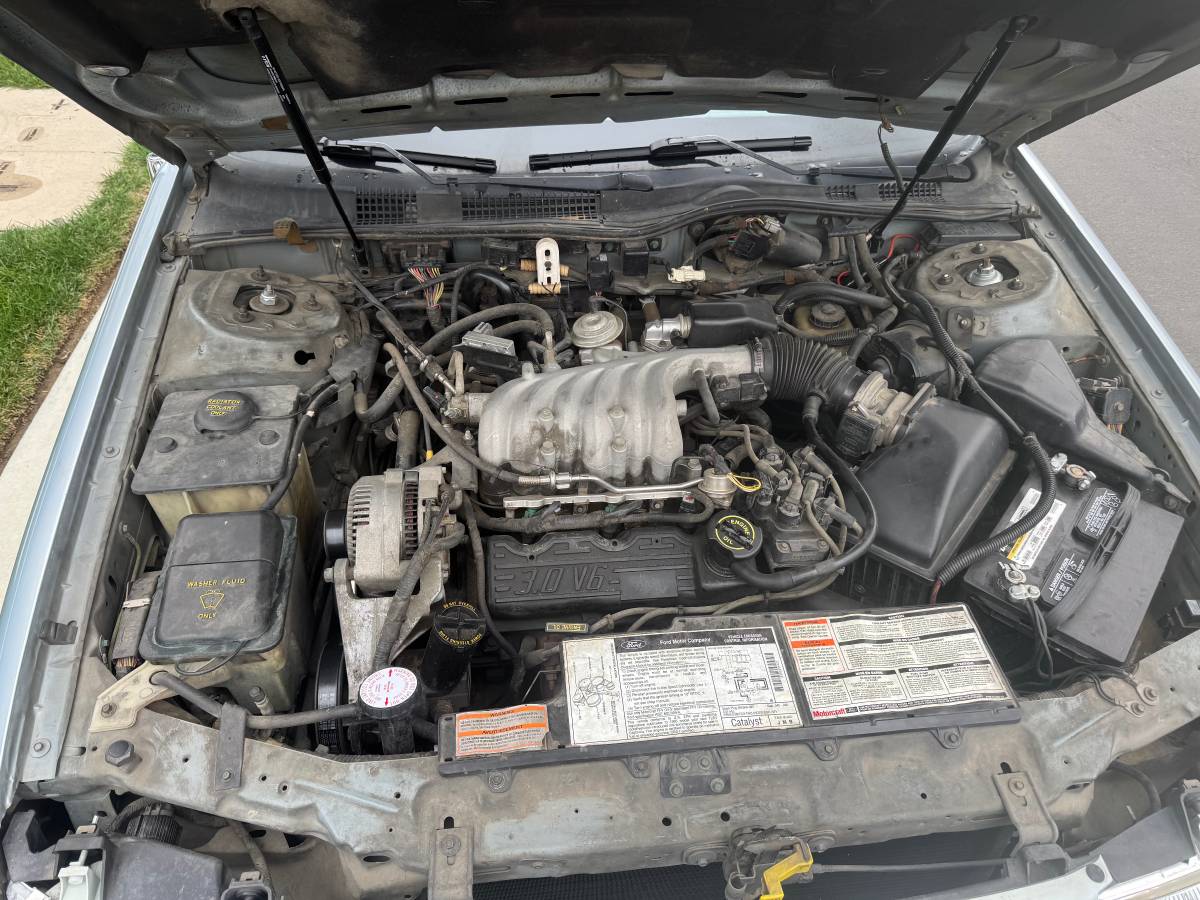 Ford-taurus-1993-blue-4