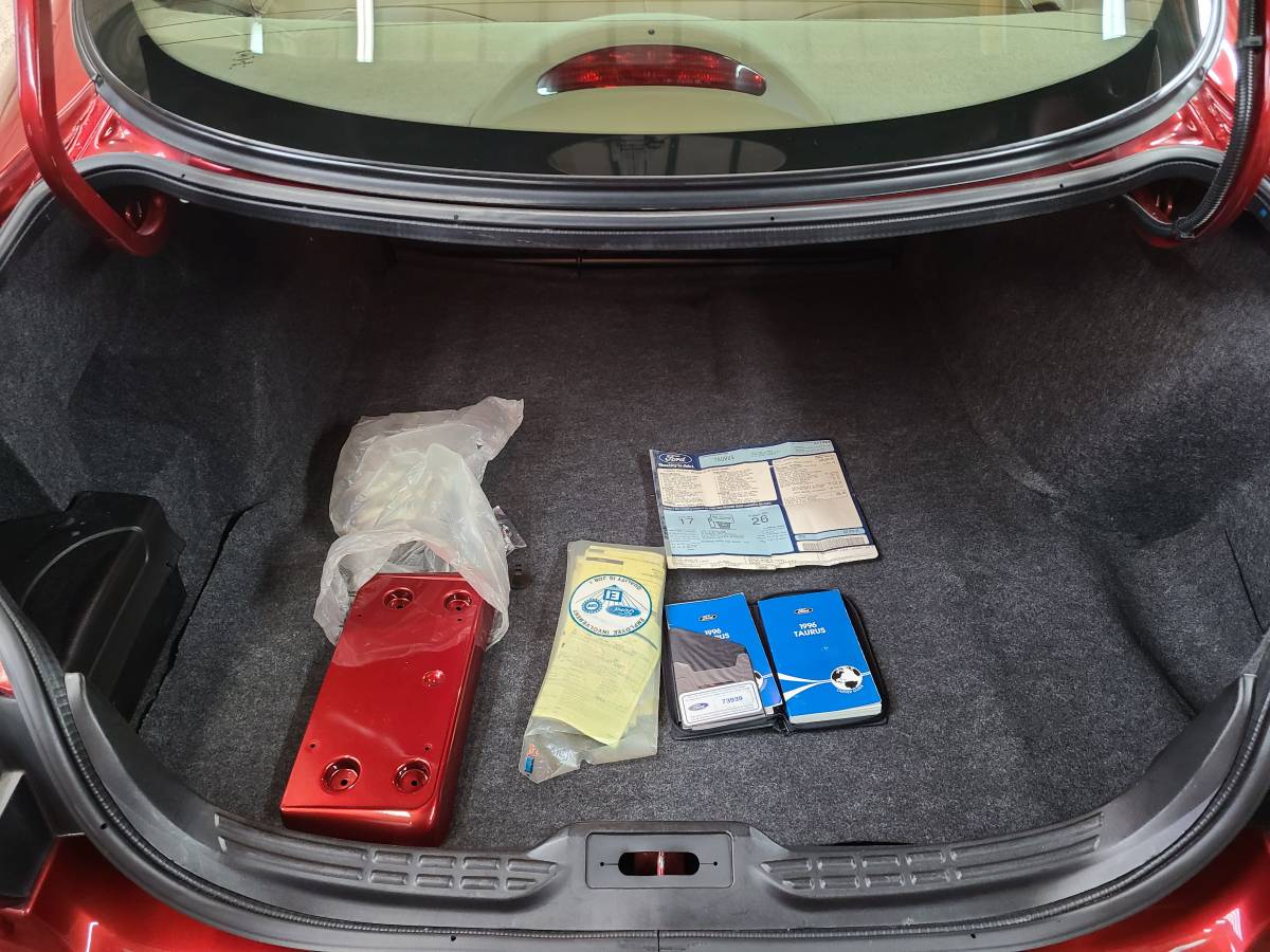 Ford-taurus-sho-1996-red-11