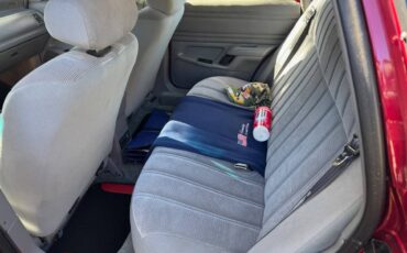 Ford-tempo-gl-1993-red-3