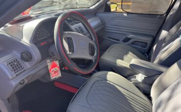 Ford-tempo-gl-1993-red-4