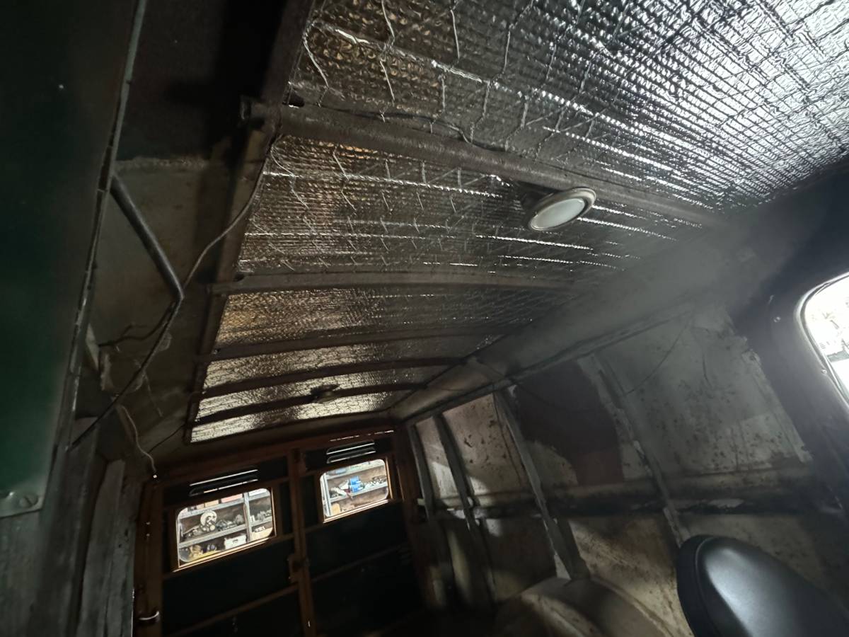 Ford-thames-1939-green-10