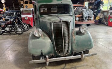 Ford-thames-1939-green-13