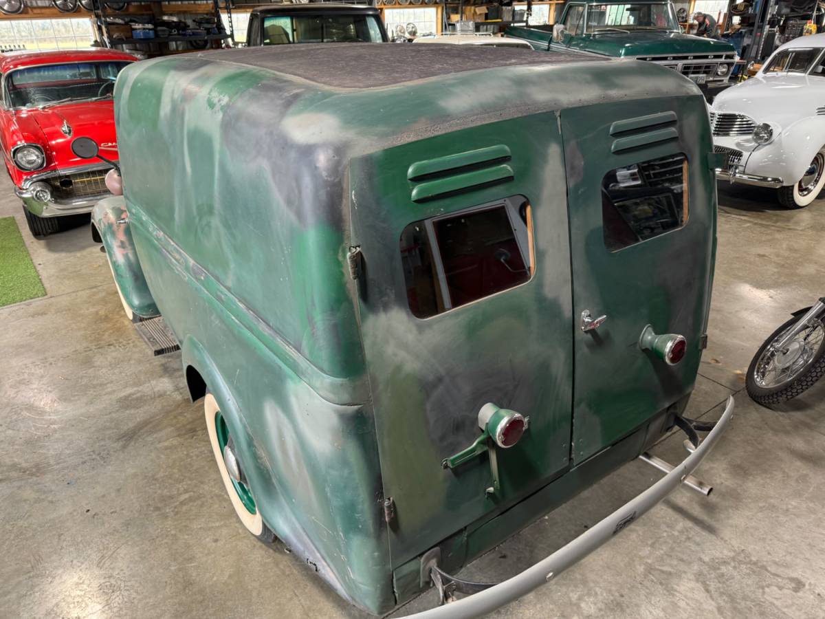 Ford-thames-1939-green-15