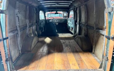 Ford-thames-1939-green-17