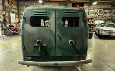 Ford-thames-1939-green-2