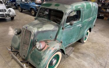 Ford-thames-1939-green