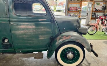 Ford-thames-1939-green-4