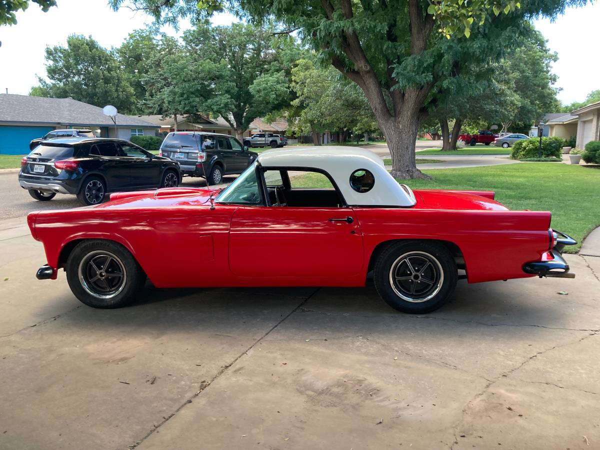 Ford-thunderbird-1956-red-14