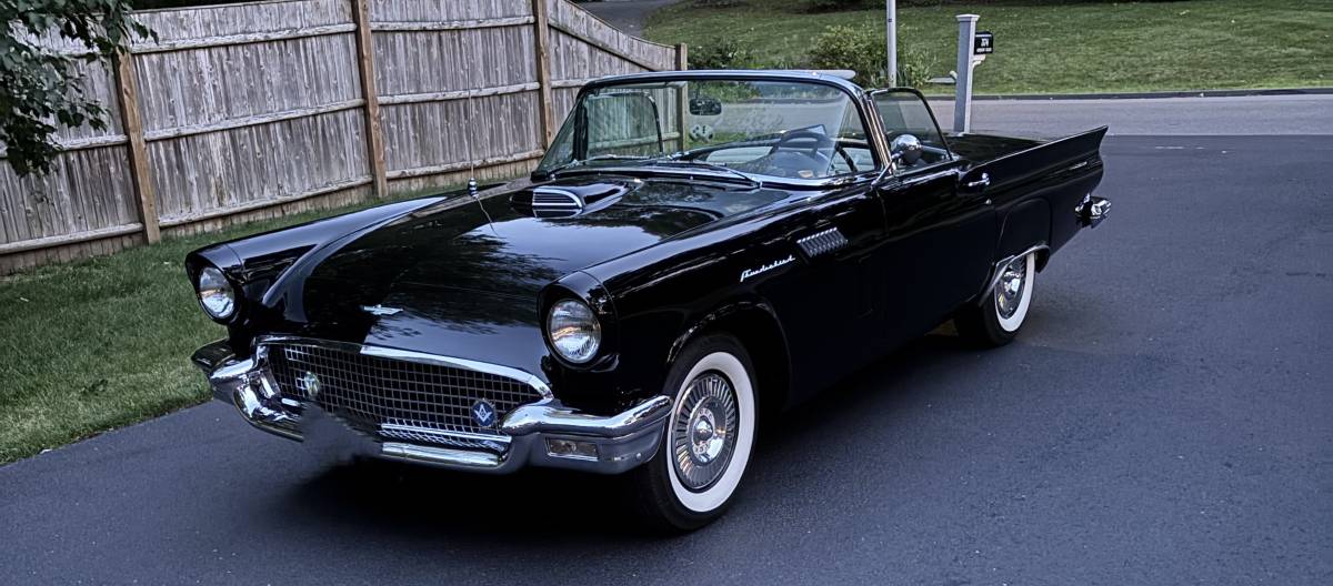 Ford-thunderbird-1957-black-3