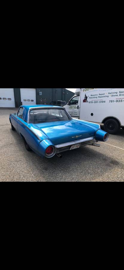 Ford-thunderbird-1961-blue-1