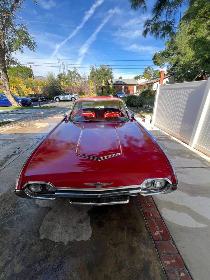 Ford-thunderbird-1962-red-2