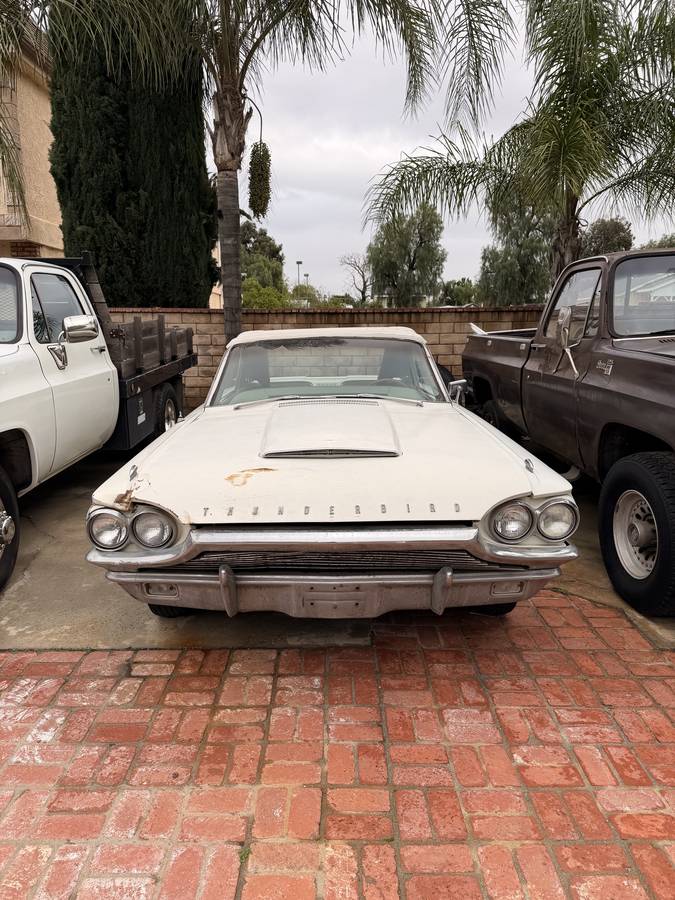 Ford-thunderbird-1964