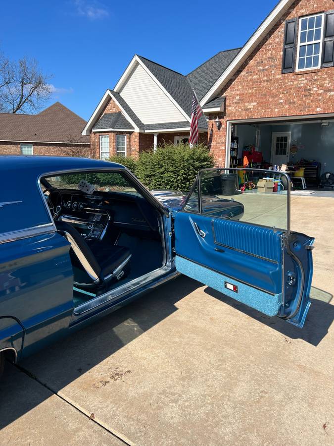 Ford-thunderbird-1966-blue-12