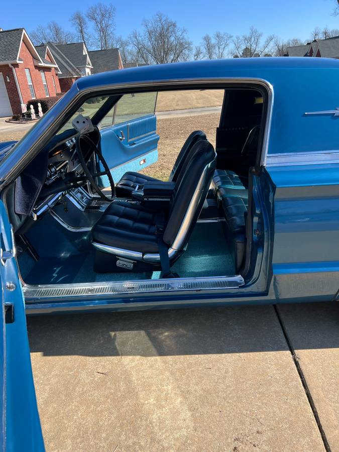 Ford-thunderbird-1966-blue-4