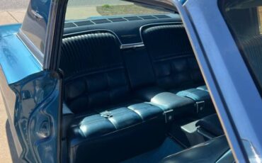 Ford-thunderbird-1966-blue-8