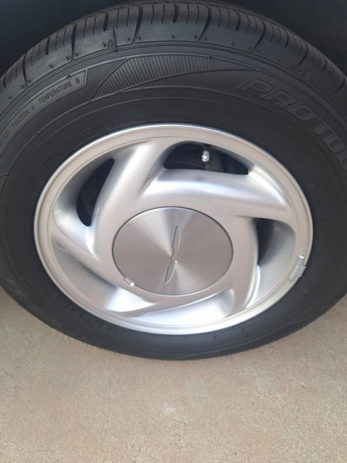 Ford-thunderbird-1990-white-7