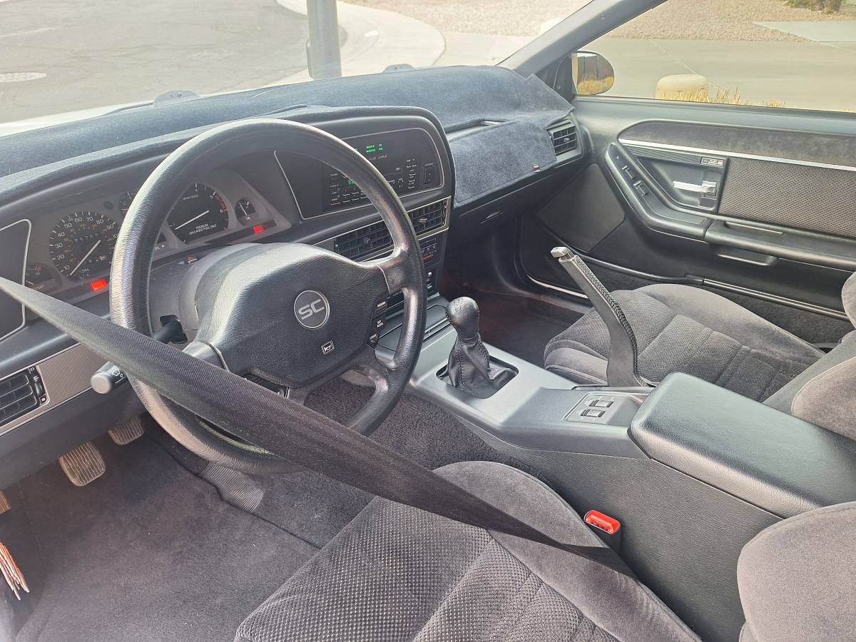 Ford-thunderbird-1990-white-9