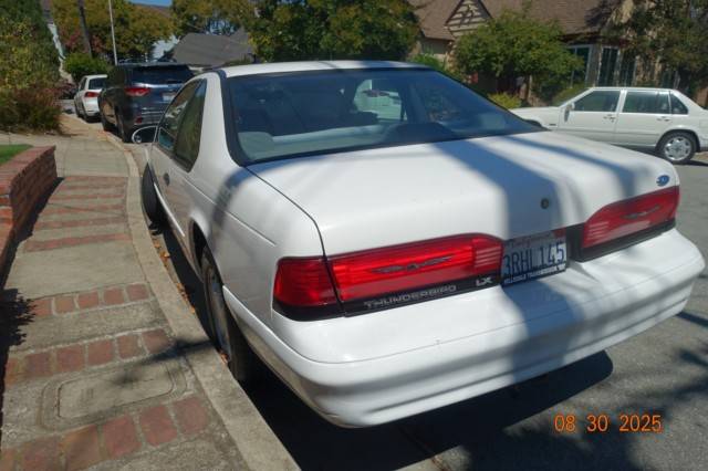 Ford-thunderbird-1995-5