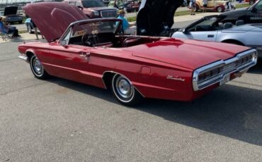 Ford-thunderbird-conv-1966-red-1