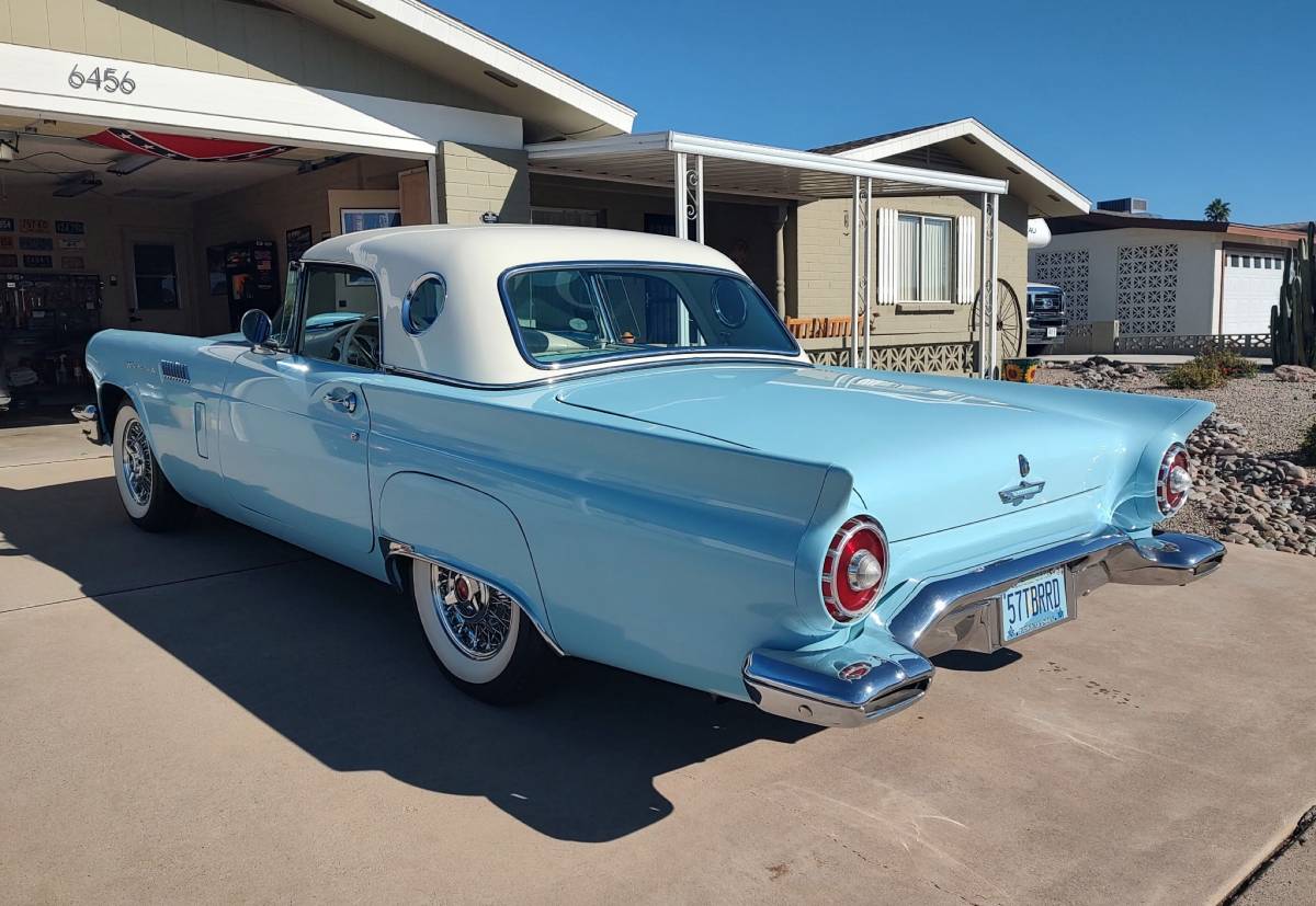 Ford-thunderbird-convertible-1957-blue-4