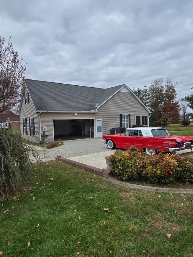 Ford-thunderbird-coupe-1960-red-1