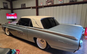 Ford-thunderbird-coupe-1963