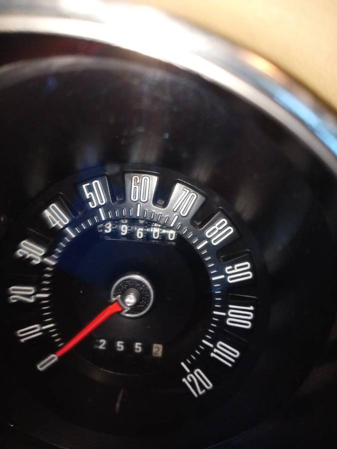 Ford-thunderbird-coupe-1974-yellow-2