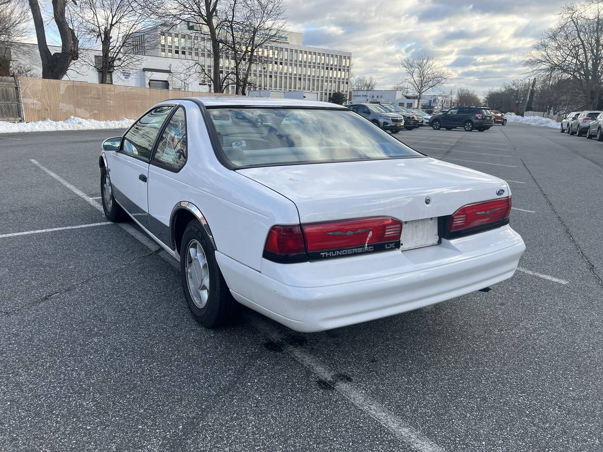Ford-thunderbird-coupe-1994-white-7