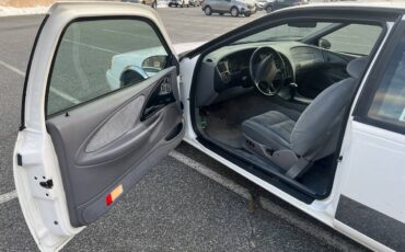 Ford-thunderbird-coupe-1994-white-8