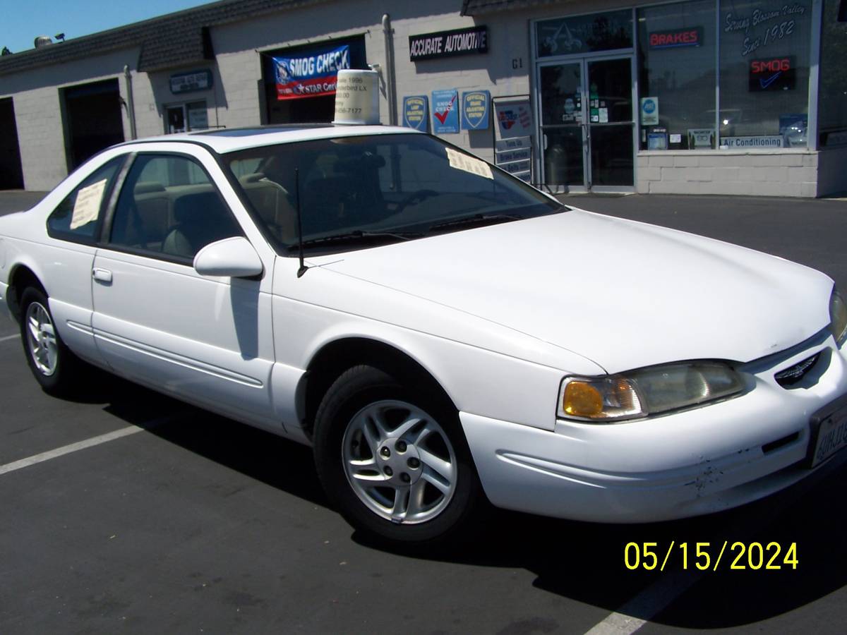 Ford-thunderbird-coupe-1996-white-2