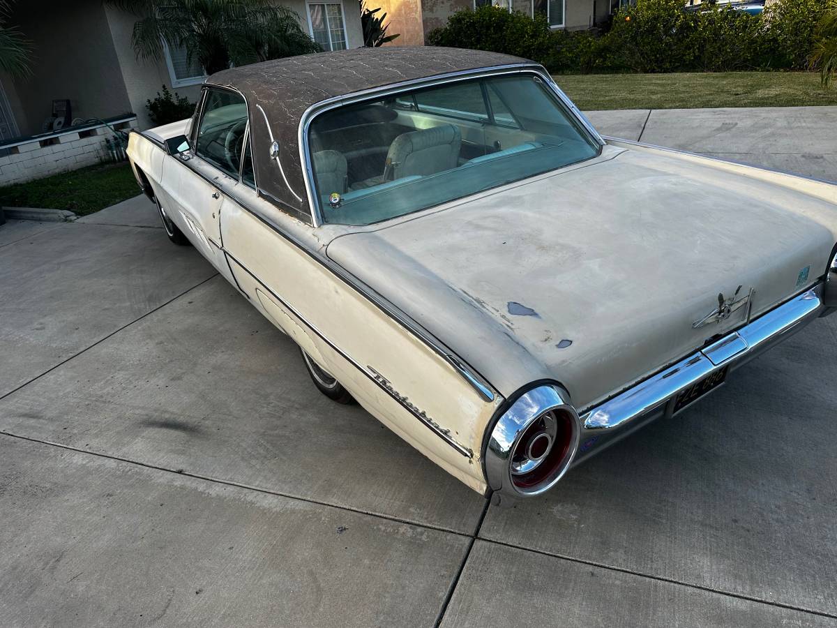 Ford-thunderbird-lx-1963-yellow-1