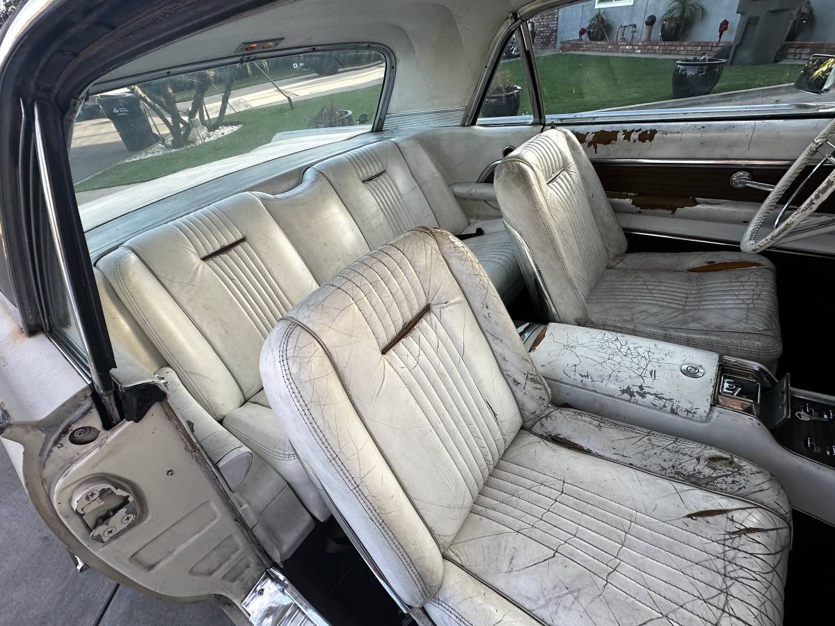 Ford-thunderbird-lx-1963-yellow-11