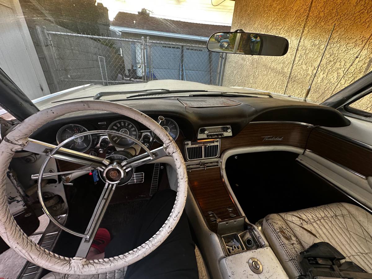 Ford-thunderbird-lx-1963-yellow-14