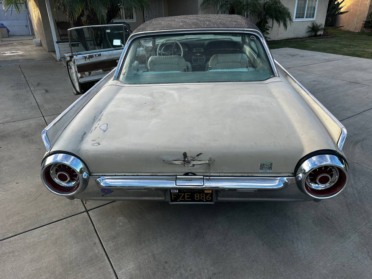 Ford-thunderbird-lx-1963-yellow-9