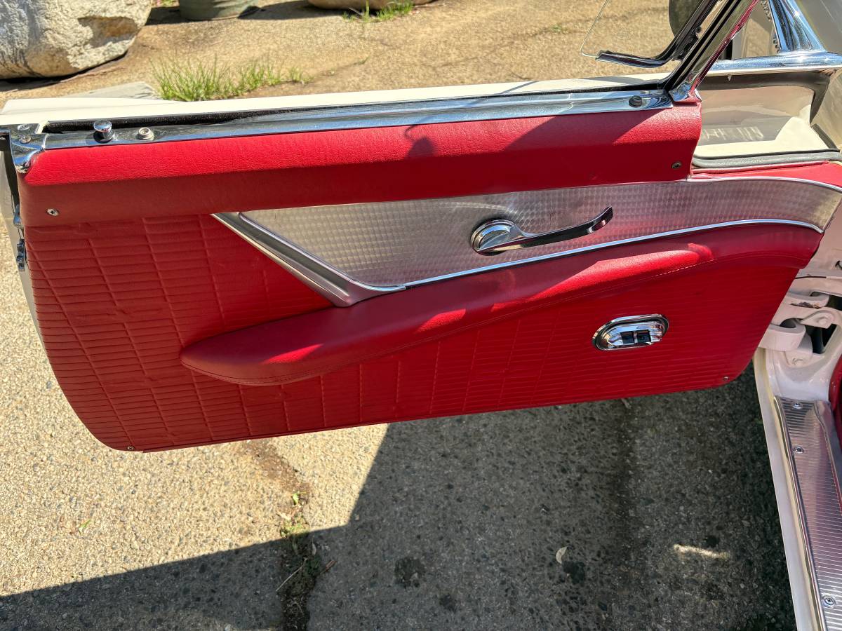 Ford-thunderbird-roadster-1957-white-6