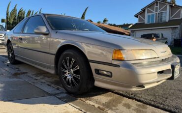 Ford-thunderbird-super-coupe-1989-grey-1