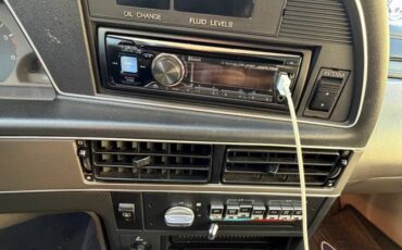 Ford-thunderbird-super-coupe-1989-grey-3