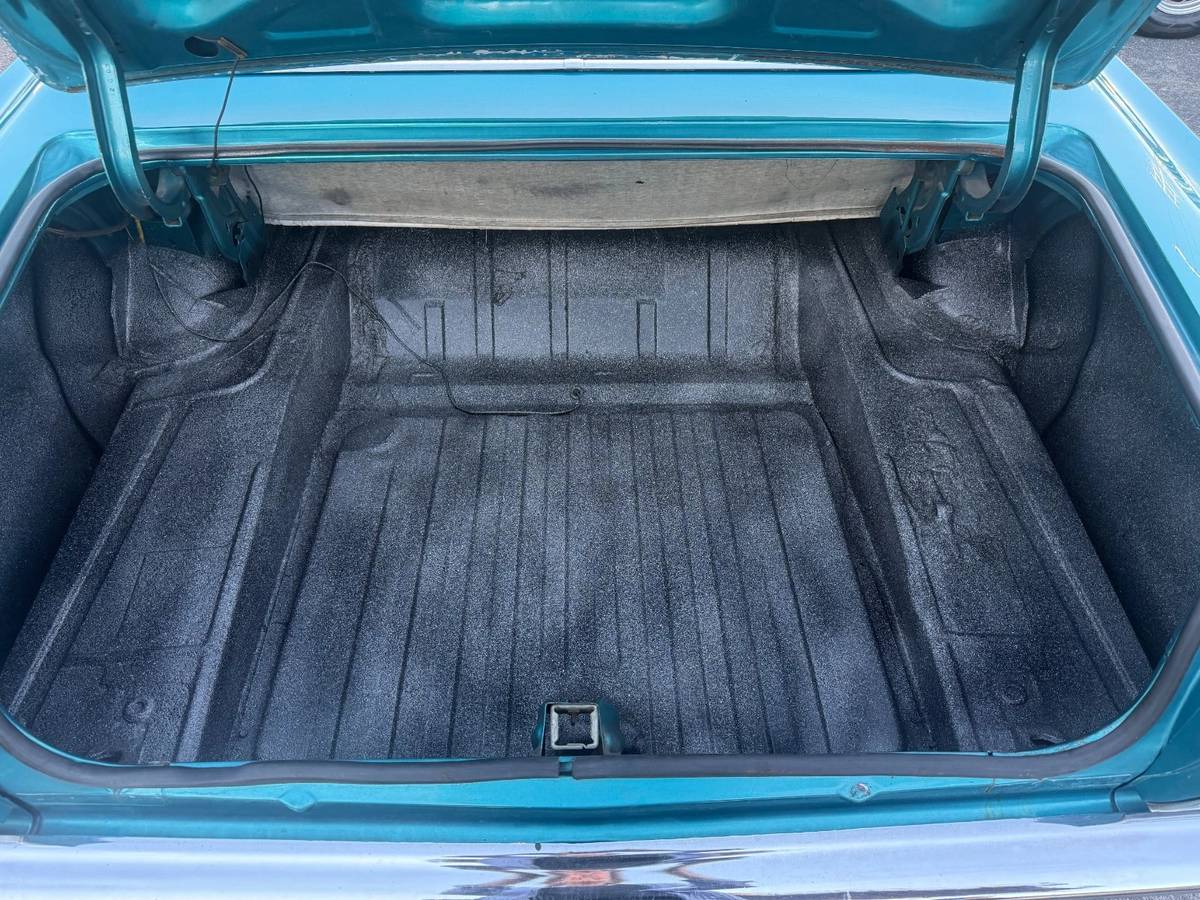 Ford-torino-gt-convertible-1969-blue-10