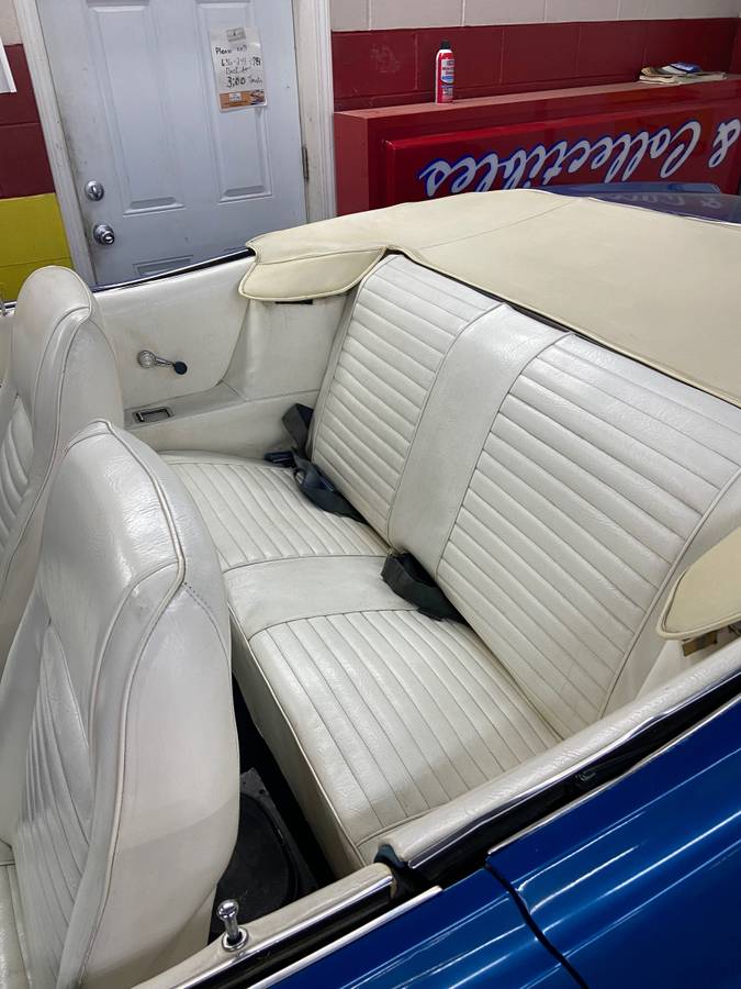 Ford-torino-gt-convertible-1970-blue-14