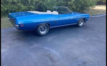 Ford-torino-gt-convertible-1970-blue-2