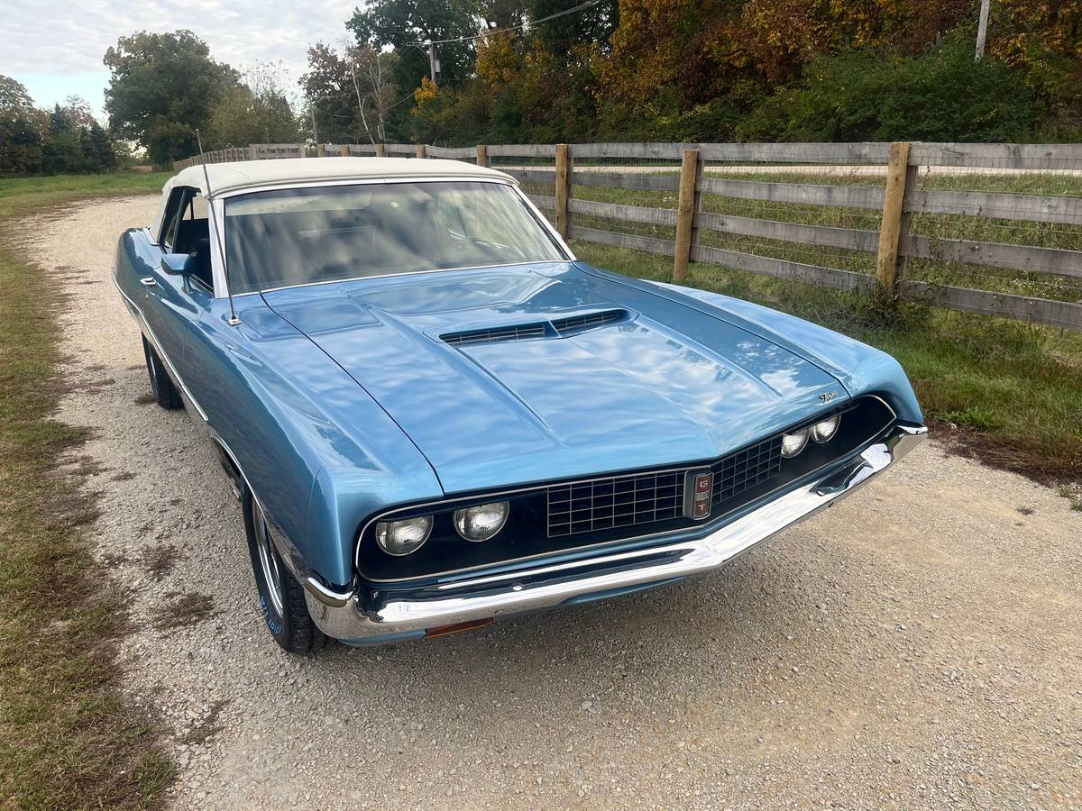 Ford-torino-gt-convertible-1971-blue-10