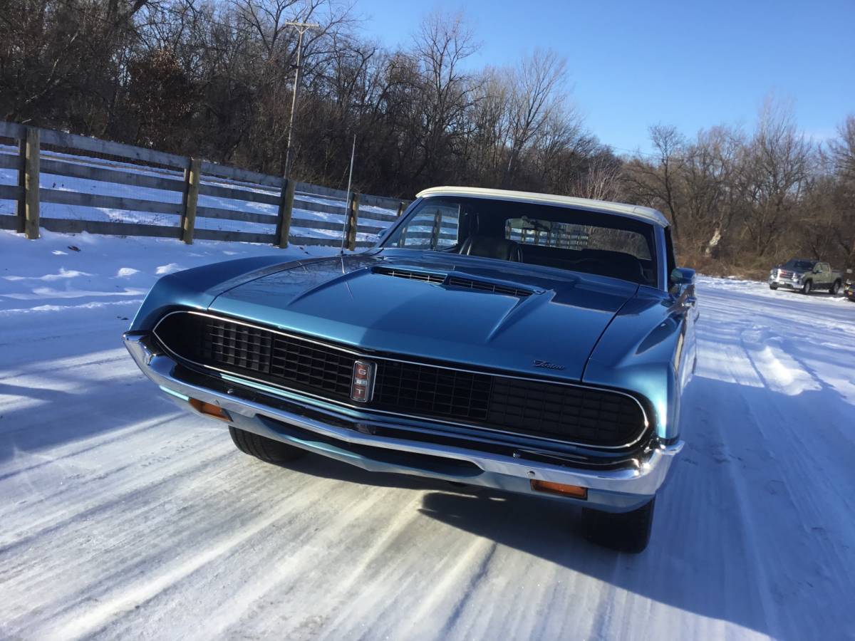 Ford-torino-gt-convertible-1971-blue-12